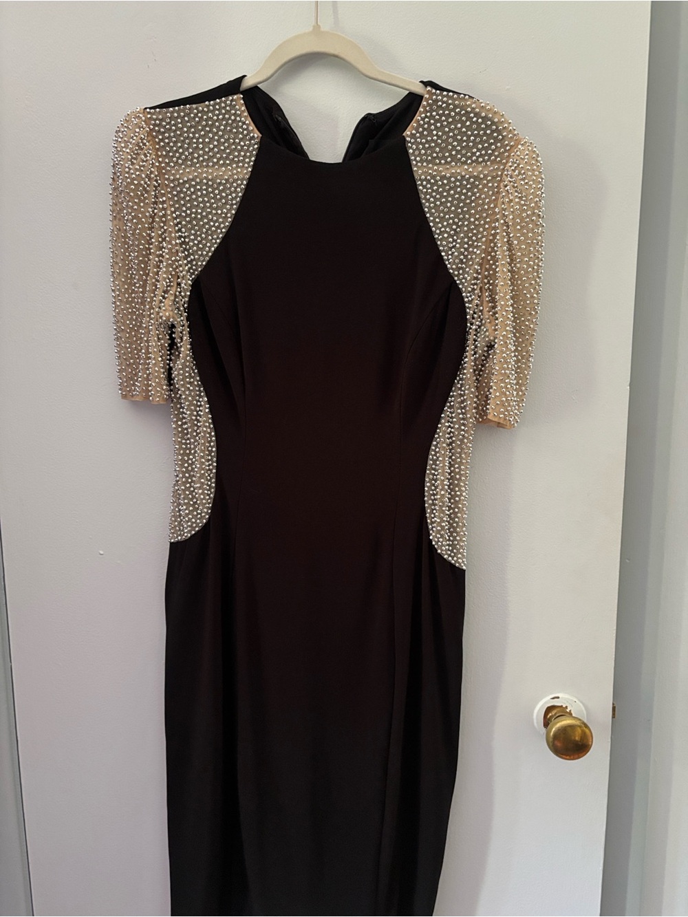 Elegant Black Dress with Pearl-Embellished Mesh Sleeves